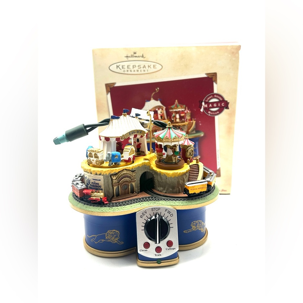2002 Hallmark QLX7686 Circus Mountain Railroad Motion Ornament With Light Sound